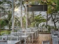 Foxoso la Beach Resort, Morjim Hotels in Morjim
