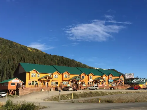 Denali Rainbow Village RV Park and Motel Hotels in Healy