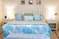 Charming 1bd/1ba ocean front condo complex in New Smyrna Beach with beach access