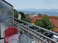Lora Apartments - 3성급