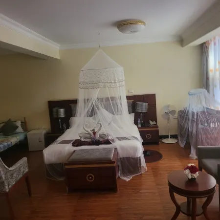 Palm Palace Hotel