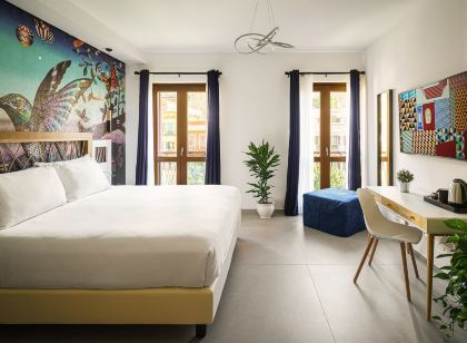 Urban Karalis by Accomodo