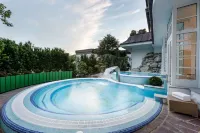Hotel Bareiss - Hot Springs