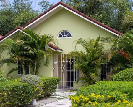 Bamboo Villa Hoteles en Priory