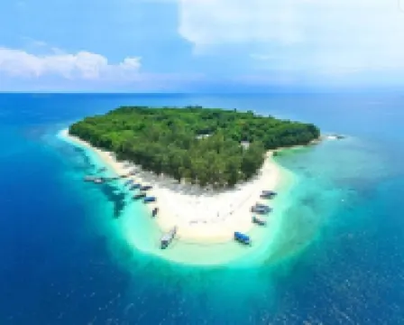 Bayview Beach Resort East Lombok