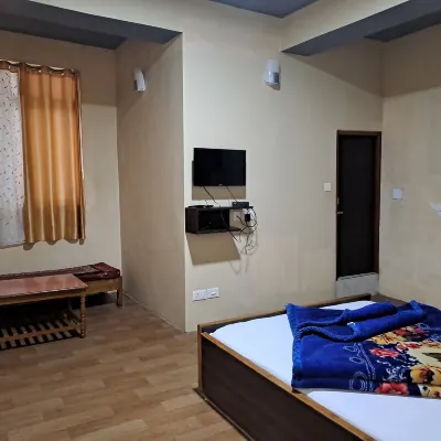 Great Eastern Valley Residency Hotels near Hanuman Tok