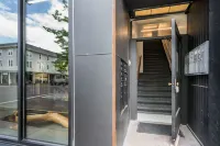 The 505 Eugene Hotel a 