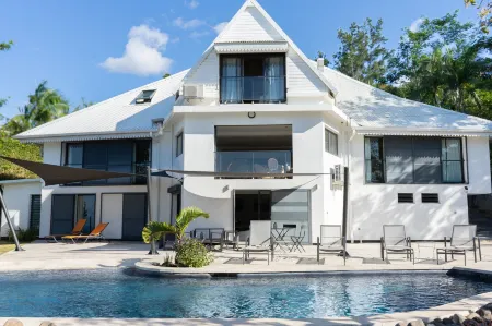 Escapade Bellepierre (l