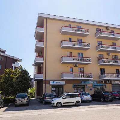 Gallo's City Rooms Hotels near Termoli