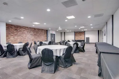 Studio 6 Suites Clarion, PA Отели в г. Кларион Каунти