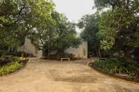 Le Casa Lion Resort A Premium Resort in Sasan Gir Hotels near Naliyamandavi