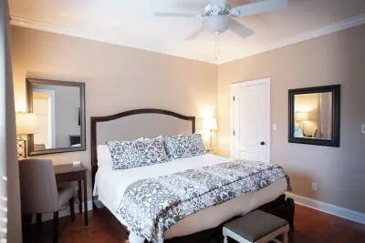 Oxford, Mississippi, Southern Home 1 mile to Ole Miss, Grove & Historic Square