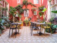 Hôtel de l'Amphithéâtre Hotels in Arles