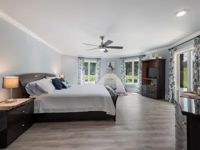 Spacious estate home in the beautiful Chateau Elan community in Braselton.