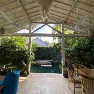 Blue Lagoon 5 bedroom Villa — 5 min from the beach! Hotel Exterior