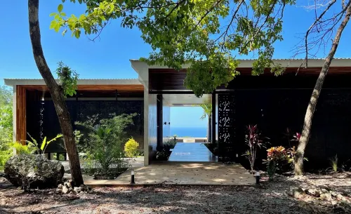 Luxury 4Br Ocean View Villa • Infinity Pool • 5Min to Beach • Sunset Views