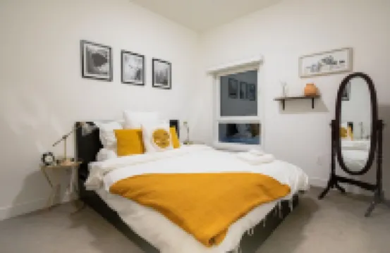 Hot Tub, 3 min to Resort, Fully Stocked Kitchen Complimentary Local Coffee