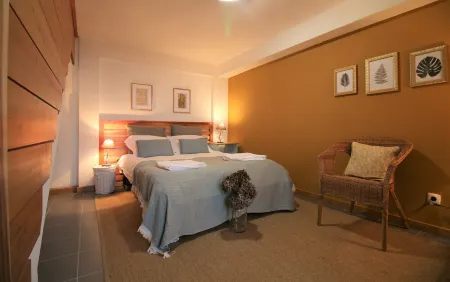 Pike Cliffs - Amazing view to S. Jorge