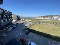 Residence les planches, panoramic sea view, Deauville marina!