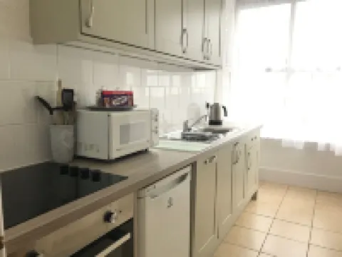Best location in Ventnor, stunning sea views