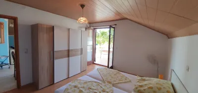 Nice, quiet, and inexpensive family apartment with proximity to sandy beach Hotels in 