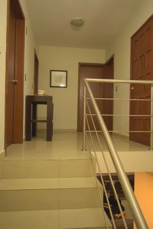 Private house, pool, bbq and jacuzzi!!