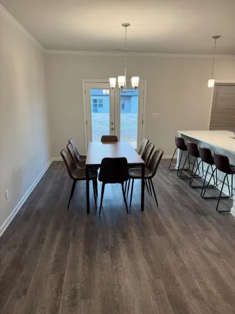 Discover Modern Comfort in North Huntsville