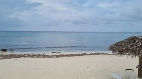 Cozy Beach Cottage at The Sea Lodges in Cayman Kai Hotels in Rum Point