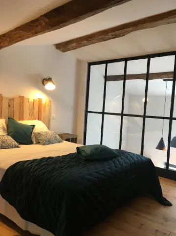 Charming stone house in the countryside