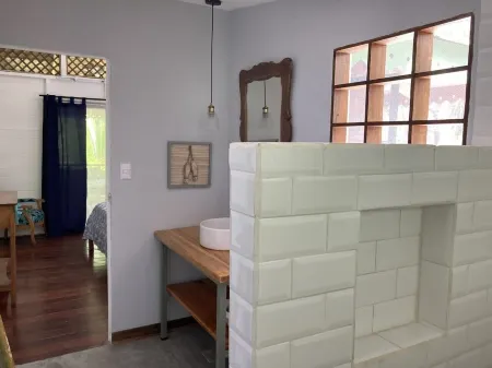 BEACH FRONT HOUSE 50mts from the water. PUNTA UVA ARRECIFE Отели в г. Punta Uva