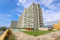 Appealing 3 bedroom with Pool, Balcony and Scenic View, Kingston Waterfront.