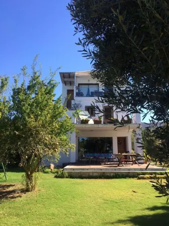 A jewel by the sea, attic with Wf Отели в г. Quartu Sant'Elena