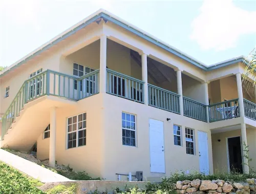 Escape the Cold During the Holidays & Stay at Conrads! A Tropical Getaway!