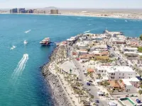 FULLY BEACHFRONT CONDO WITH AMAZING OCEAN VIEWS Hotels in Rocky Point