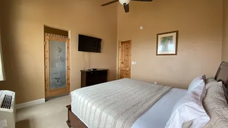 Your Home Away From Home…. Отели в г. Nazareth