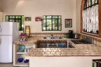 Villa Isabella Getaway- tranquil, peaceful Sayulita casita