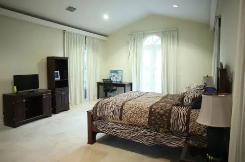 Upscale private house.