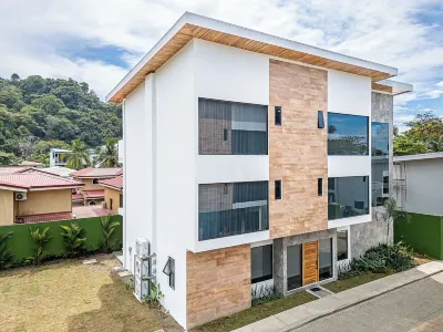 Brand New 7 Bedroom Luxury Villa Prime Location on the South End of Jaco Beach