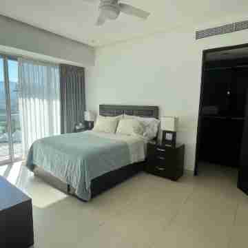 Best view  and location at ICON Vallarta.10 min from airport and 15 min downtown Rooms