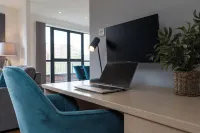 코텔스 앳 더 밀하우스 더비 호텔