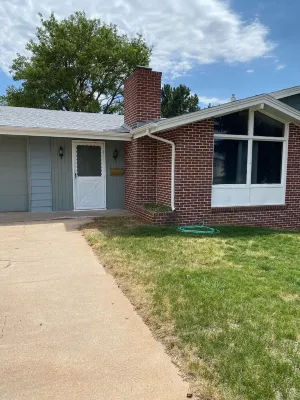 NEW! Pool House at Lake Mac Hotel di Ogallala