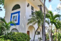 Gorgeous view - finest luxury Hotels near Why Not Oceanic Sailing Experience