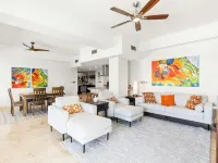 Charming 2-bedroom corner deluxe condo in Cupecoy with ocean and sunset view