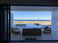 Serene Jewel on the Sea of CortezSleeps 8, 4 bedrooms, 4.5 baths + Pool