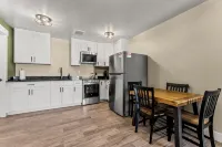 The Pit Stop - Car Themed Apartment in Blackfoot