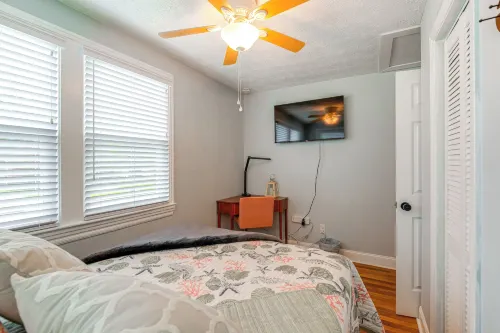 Jacksonville Apartment w/ Private Patio Near Nas! - Condos