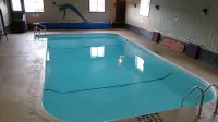 Clark's Beach Motel