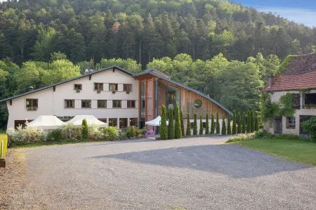 La Fischhutte, the Originals Relais Отели в г. Элиженбер