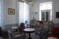 Logis Hotel l'Europe Hotel a Caurel