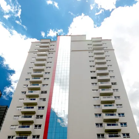 Ez Aclimação Hotel Отели рядом с достопримечательностью «Больница Сепаку»